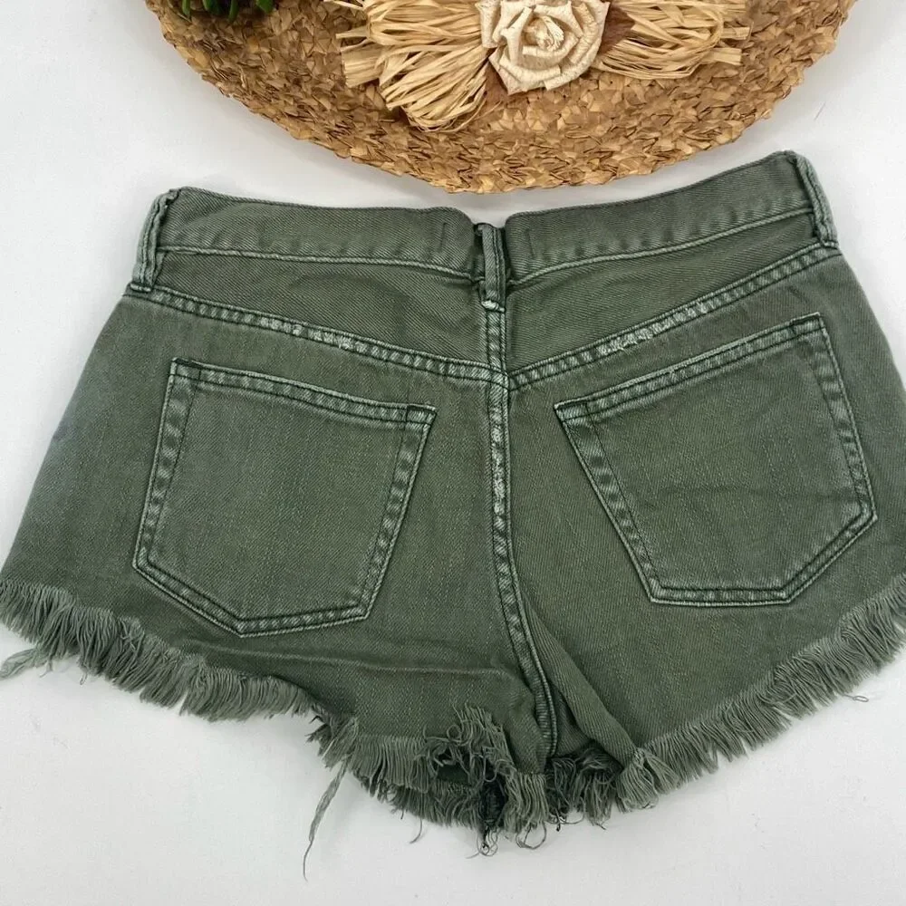 Free People Loving Good Vibrations Cutoff Denim Shorts Frayed Hem Button Close S